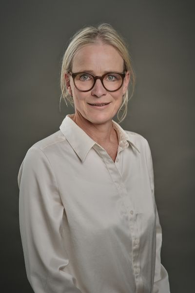 Nina Conze - Strategische PR für Newsrooms und Sichtbarkeit